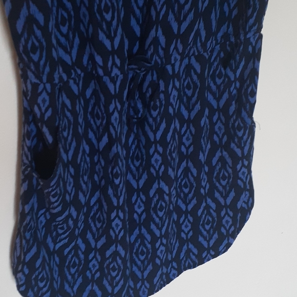 Gap dress with Pockets - Blue Tribal Pattern - Picture 2 of 4